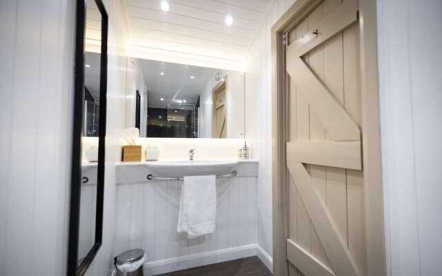 Coltsfoot Country Retreat