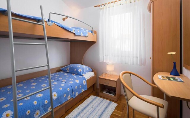 Amazing Apartment in Vabriga With 2 Bedrooms and Wifi