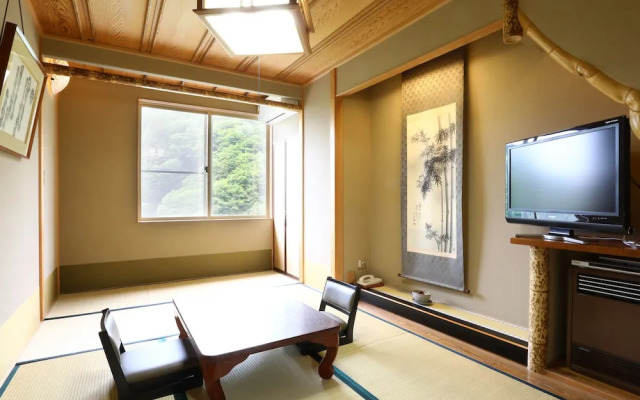 Shigakogen Milky Hot Spring Keikokunoyu