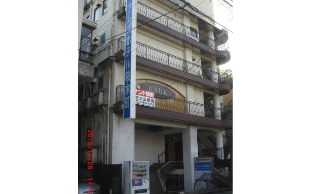 Amuzu Hotel