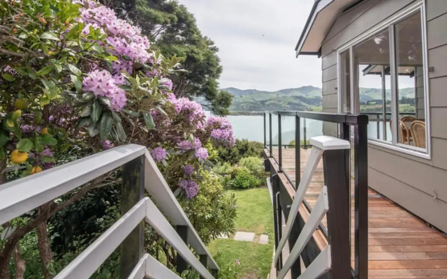 Kingfisher's Perch - Takamatua Holiday Home