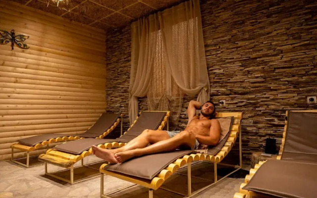 Glamping & Motel Alliance