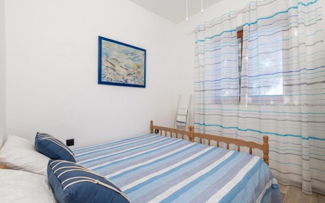 Beautiful Home in Jablanac With 4 Bedrooms and Wifi