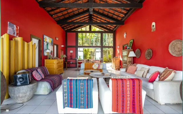 House With Private Beach in Porto Bello Mangaratiba