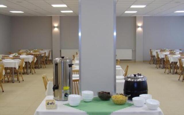 Polonez - Wypoczynek Sport Rehabilitacja