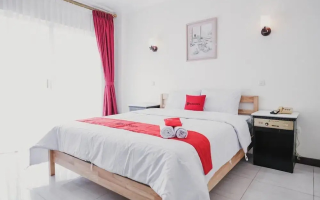 RedDoorz Plus near Pelabuhan Merak