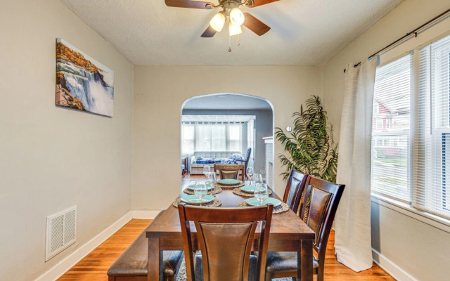Buffalo Apartment: 6 Mi to Downtown Attractions!