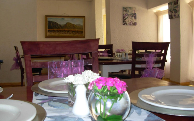 Jacaranda Self Catering Apartments