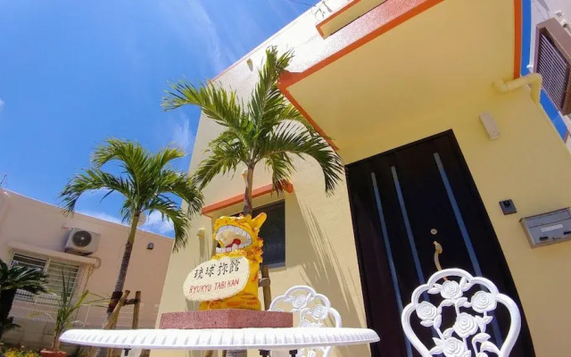 Kariyushi Condominium Resort Yomitan Ryukyutabikan In Zanpamisaki