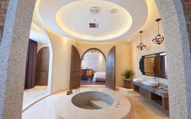 Holiday Inn City Ballet