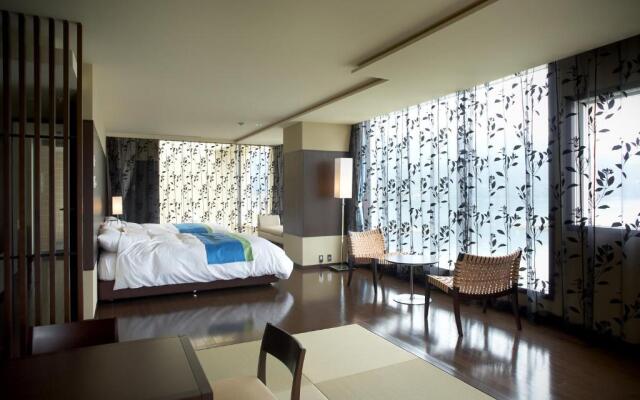 Ocean Resort Hotel & Spa Uminpia