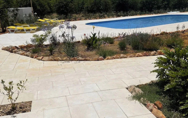 Orange Grove Residence