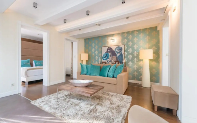 La Prima Fashion Hotel