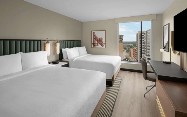 Embassy Suites By Hilton Madison Downtown