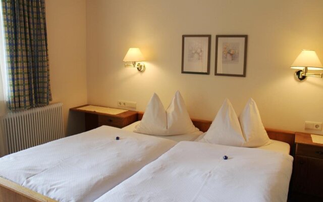 Hotel & Pension Rottenau