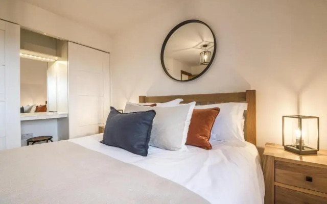 French Fields - 4 Bedroom House - St Florence