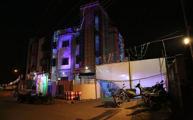 JK Rooms 144 Sai Guest House