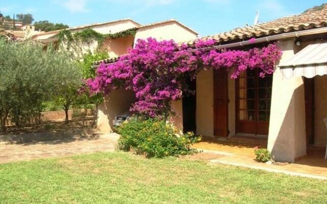 Maison Le Lavandou, 3 pièces, 6 personnes - FR-1-251-46