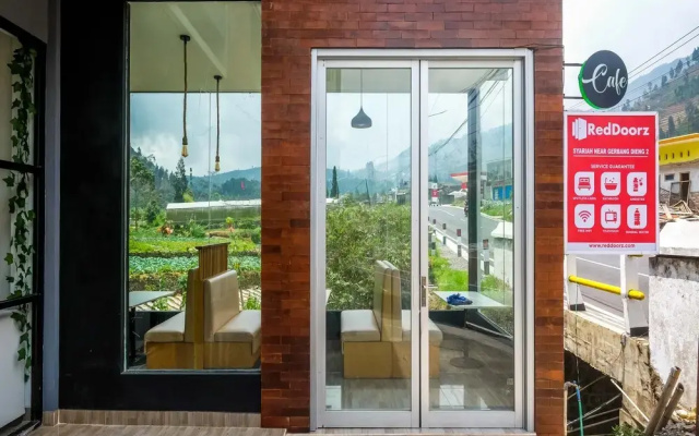 RedDoorz Syariah near Gerbang Dieng 2