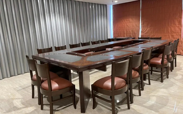 Sk Klyde Grand Hotel