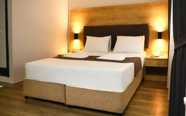Yıldız Moonlight Hotel