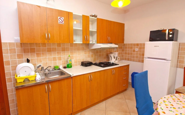 Apartments Arsen 928