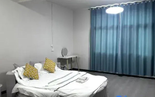 Mengzi Yingmeng Hotel (Honghe Prefecture Government Honghe Stadium Store)