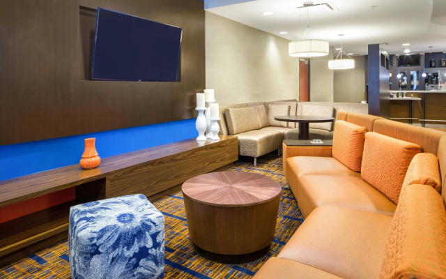 Courtyard by Marriott Houston by the Galleria