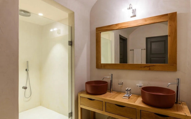 Villa Dawn in Fira, Santorini