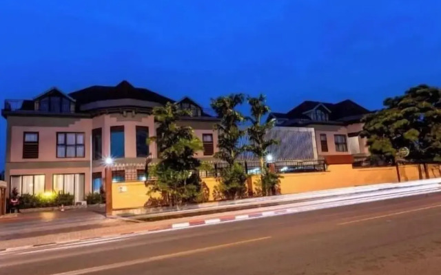 Legend Hotel
