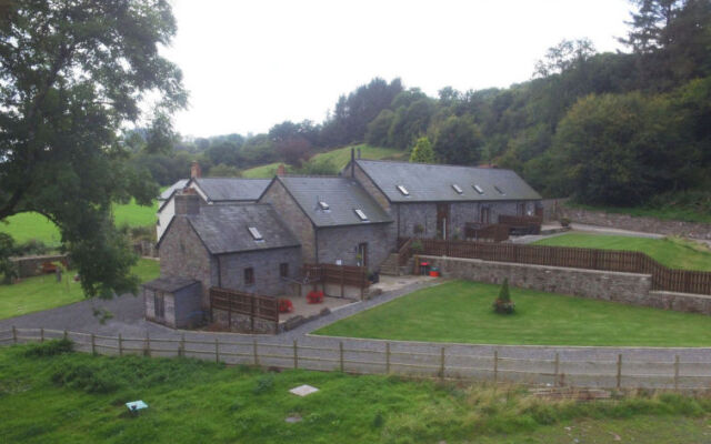 Holiday Home Bwthyn yr Onwydden