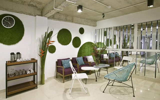 Town House 23 Saigon Hotel - Hostel