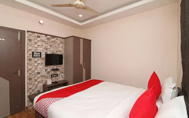 Hotel Barney Grand By OYO Rooms