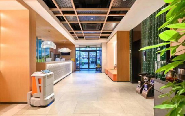 True Go Hotel (Beijing Summer Palace)