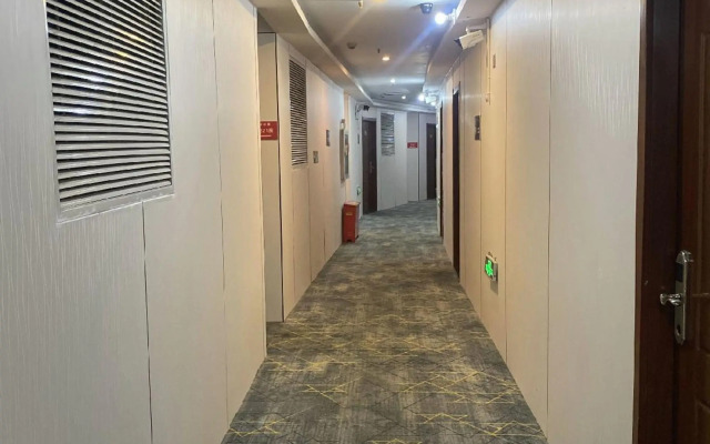 Tianyue Express Hotel (Wuhan Railway Station Happy Valley Branch)