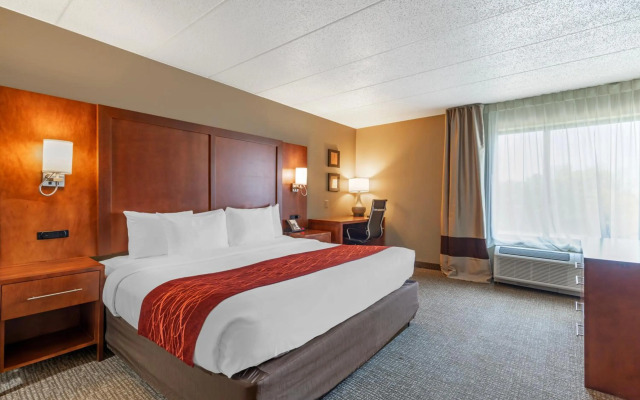 Comfort Inn & Suites Aberdeen near APG