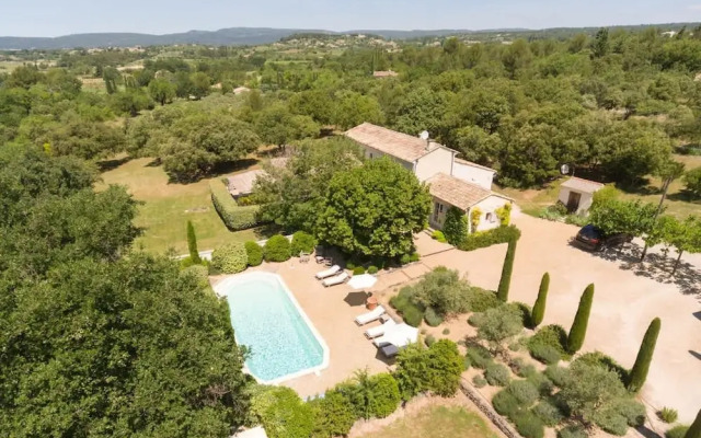 Villa Les Beaumettes - Haven of Peace in the Luberon