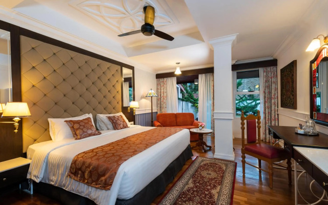Century Pines Resort