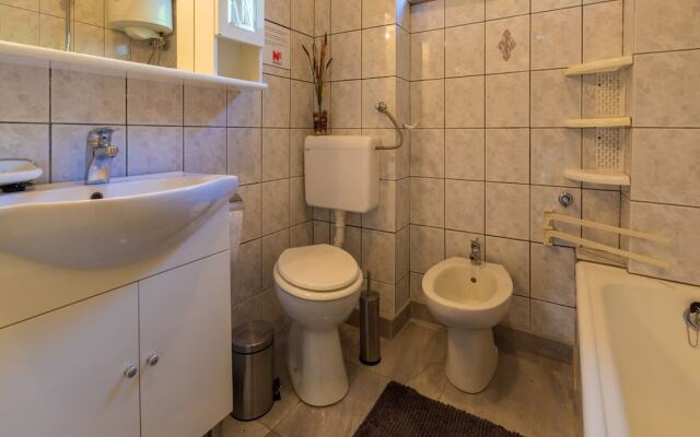 Apartments Ljiljana