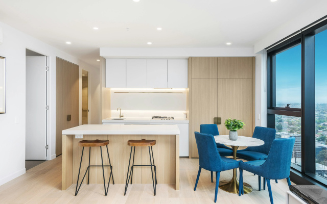 Sky One Apartments by CLLIX – Balcony – Melbourne