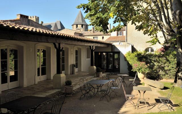 Hôtel Le Donjon - Coeur de la Cité Médiévale