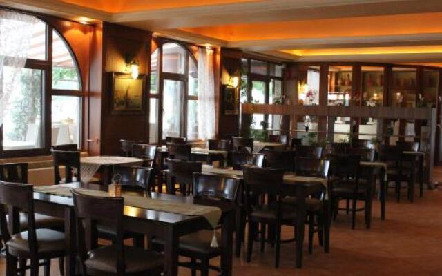 Park Hotel