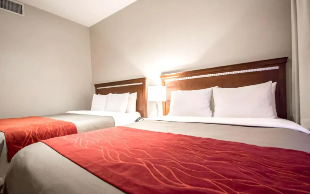 Comfort Inn Manhattan Bridge