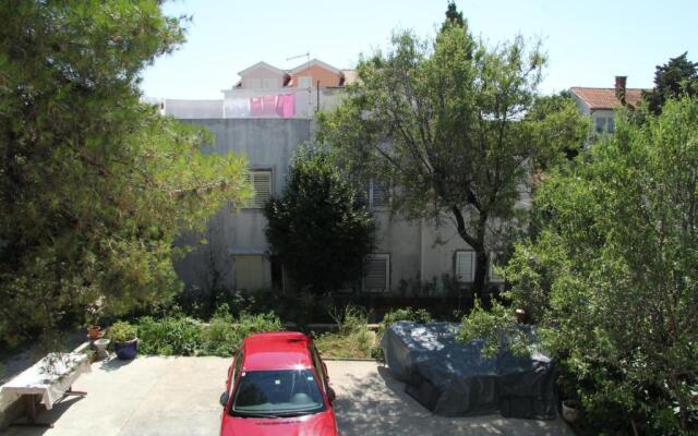 Bed & Breakfast Novalja Inn