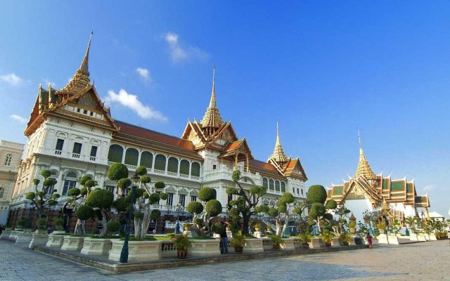 Siri Oriental Bangkok Hotel