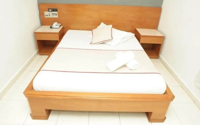 Hotel Golden Vilage Vila Maria