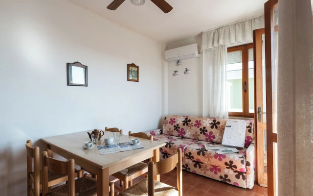 Comfy sea View Apartment in Bibione
