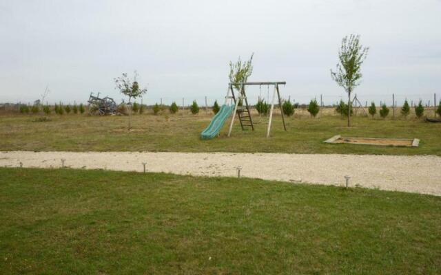 Gîte Averdon, 4 pièces, 8 personnes - FR-1-491-54