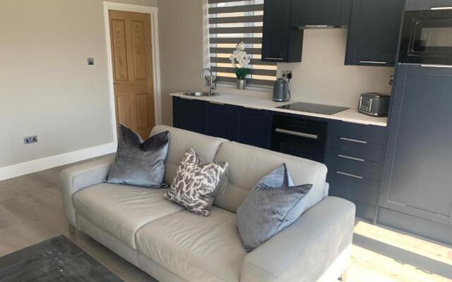 Willshaw Suites for families over 25 only