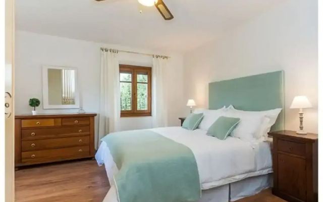 Villa Rinaldo Comfortable Holiday Residence